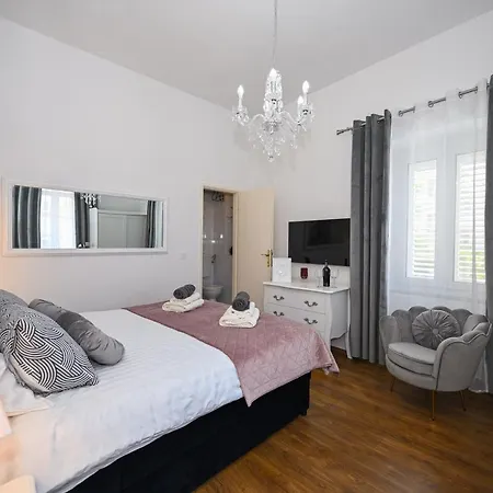 Guest house Nada